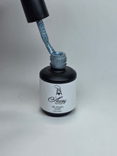 Load image into Gallery viewer, Artistry Gel Polish Reflective Sky Blue #062

