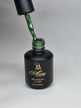 Load image into Gallery viewer, Artistry Gel Polish Christmas Green #087
