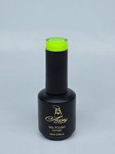 Load image into Gallery viewer, Artistry Gel Polish Summertime Green #098
