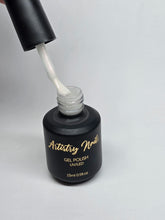 Load image into Gallery viewer, Artistry Gel Polish Shimmer Baby Yellow #031

