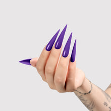 Load image into Gallery viewer, Chaun Legend Gel Polish Huckleberry LG5074
