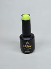 Load image into Gallery viewer, Artistry Gel Polish Summer Light Green #025

