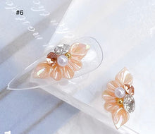 Load image into Gallery viewer, 3D flower Charms
