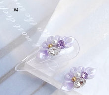 Load image into Gallery viewer, 3D flower Charms
